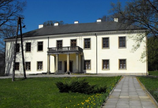 Dwór Mycielskich w Wiśniowej