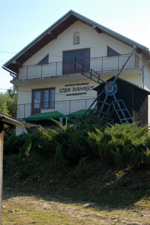 Izba Pamięci w Szufnarowej