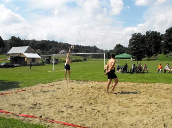 Otwarty Gminny Turniej Piłki Siatkowej Plażowej. Siatkówka plażowa na wysokim powiomie.