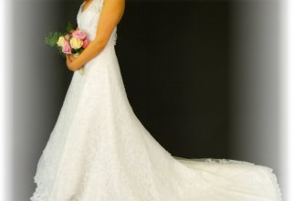 Suknia ślubna z trenem, Bella Margo Salon Ślubny.