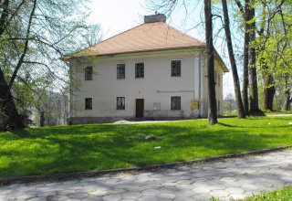 Dwór Mycielskich w Wiśniowej - Przedszkole Wiśniowa