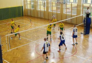 Zdjęcia z XIV Turnieju Piłki Siatkowej o Puchar Starosty Strzyżowskiego