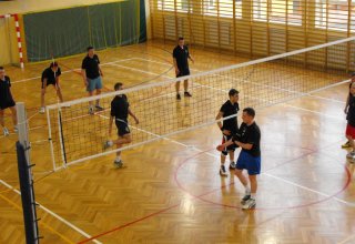 Zdjęcia z XIV Turnieju Piłki Siatkowej o Puchar Starosty Strzyżowskiego