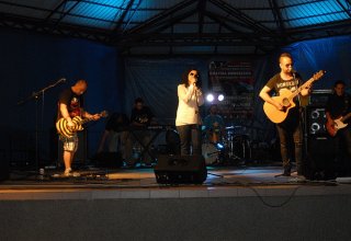 Galeria zdjęc z Dni Ziemi Frysztackiej 2013, koncert Sami