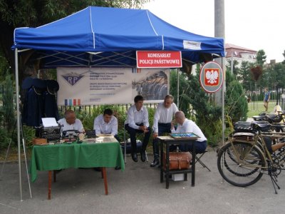 Zdjęcia z Pikniku Piknik Historycznego. W hołdzie walczącym o wolność. 