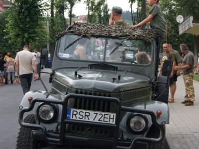 Zdjęcia z Pikniku Piknik Historycznego. W hołdzie walczącym o wolność. 