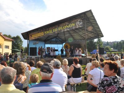 Zdjęcia z Sylwestra na rynku w Strzyżowie