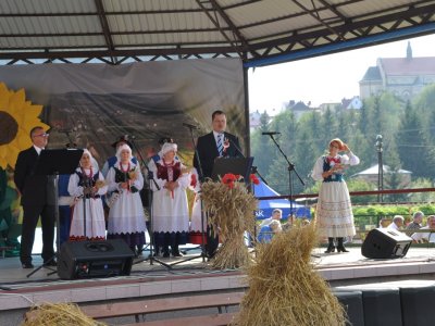 Zdjęcia z Sylwestra na rynku w Strzyżowie