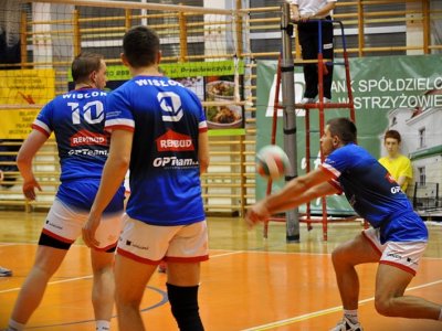 Fotorelacja z meczu piłki siatkowej Wisłka Strzyżów z drużyną z Sanoka. Fot. Tomasz Ciombor