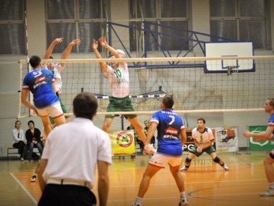 Fotorelacja z meczu piłki siatkowej Wisłka Strzyżów z drużyną z Sanoka. Fot. Tomasz Ciombor