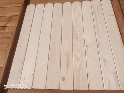 Sztachety świerkowe, zaokrąglane, różne długości MOŻLIWY TRANSPORT