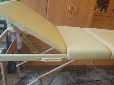 Stół do masażu / kosmetyczny 