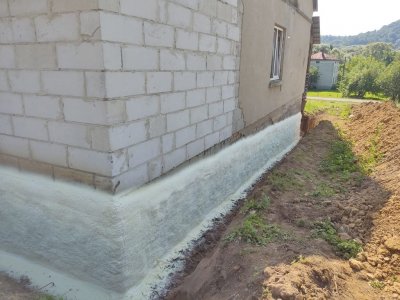 Ocieplenia Pianą Poddasza, Dachy, Fundamenty 