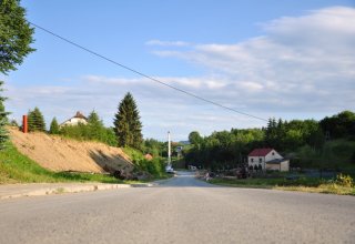 Zabezpieczanie osuwiska w Niewodnej
