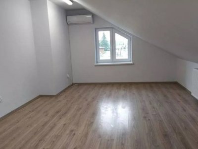 Wynajmę lokal o pow. ok. 15m2 w Strzyżowie