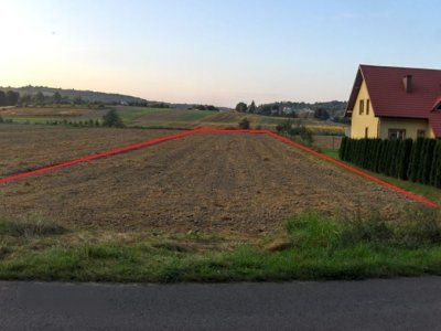 Działkę 24a w Strzyżowie z WZ